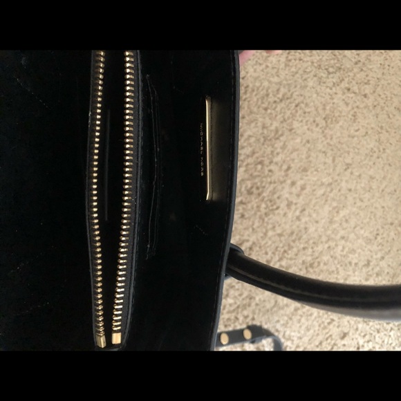 MICHAEL KORS Mercer Crossbody bag - Picture 8 of 16